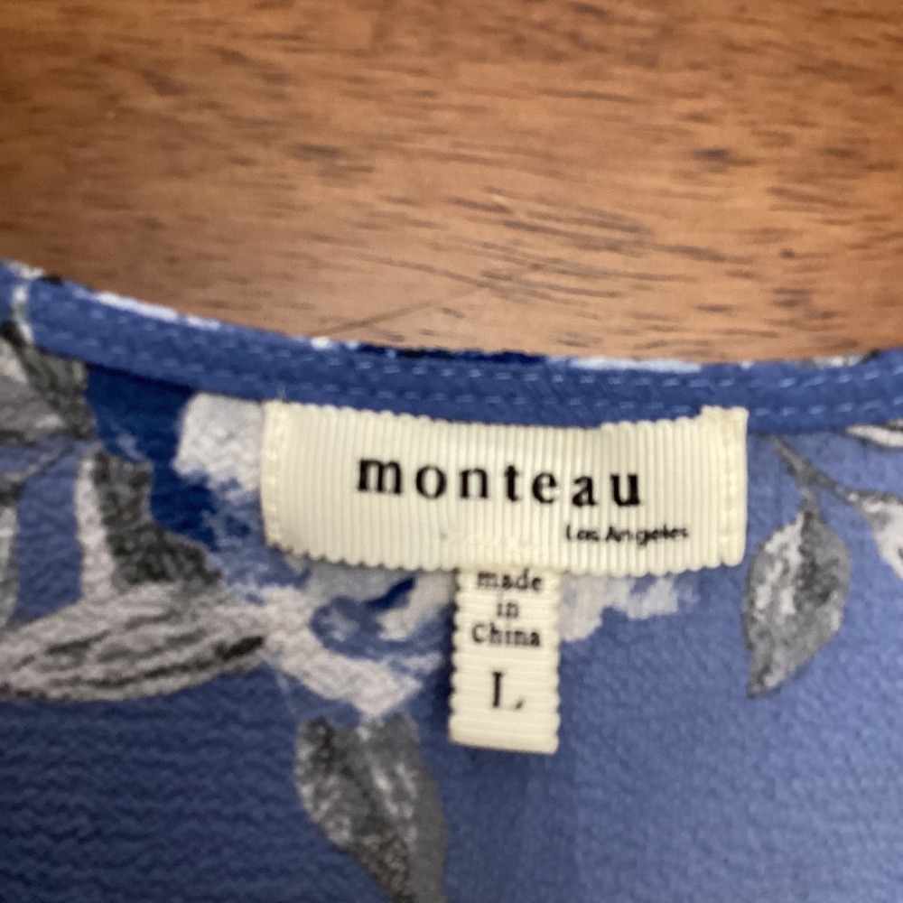 Monteau Los Angeles Blue Floral Cold Shoulder Flutter Sleeve Blouse Top Large - Picture 5 of 8
